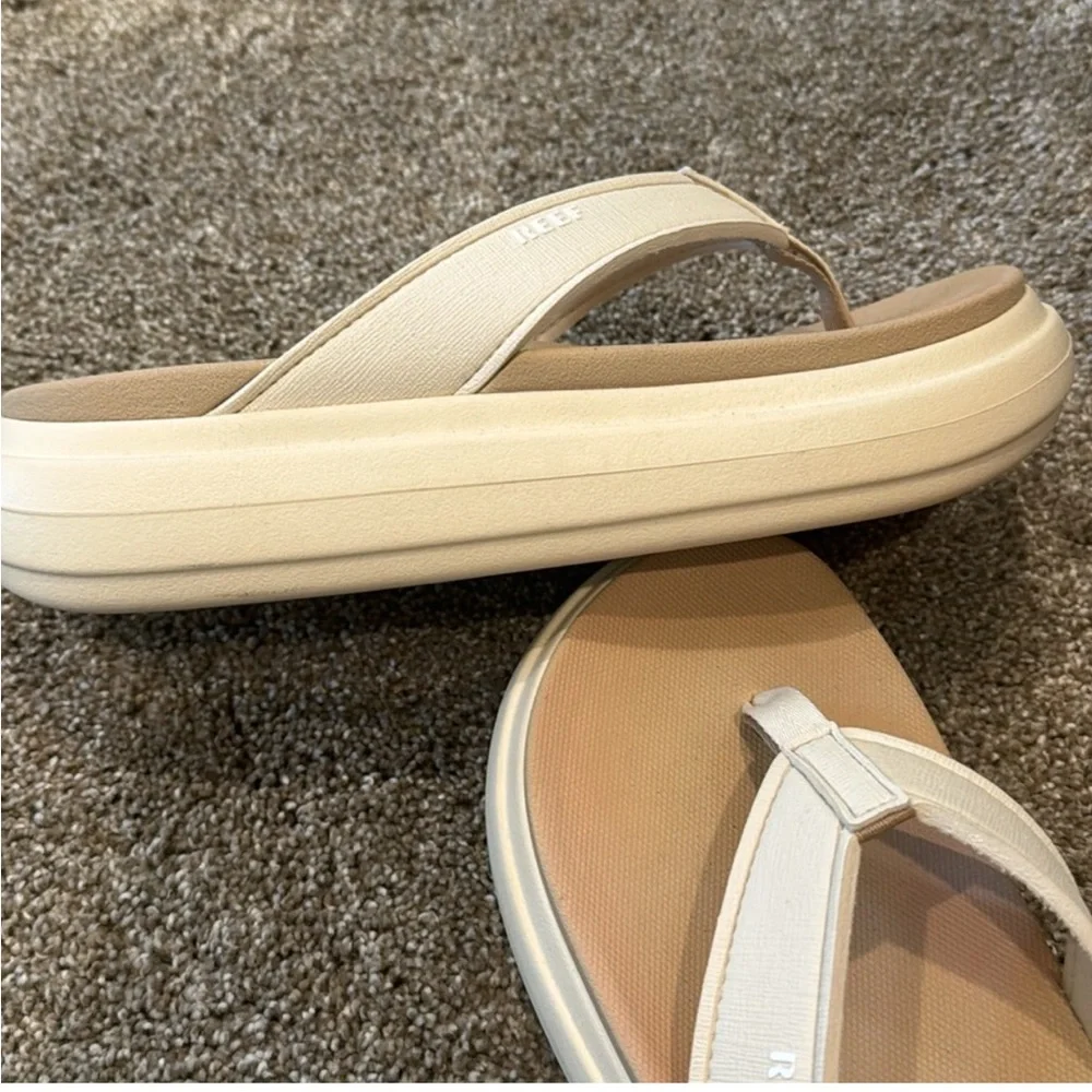 Reef Cushion Bondi Arch Support Water Friendly Size 9 flip flop Sandel - Picture 4 of 10